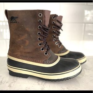 Mens Sorel Original Boots size 8.5.
